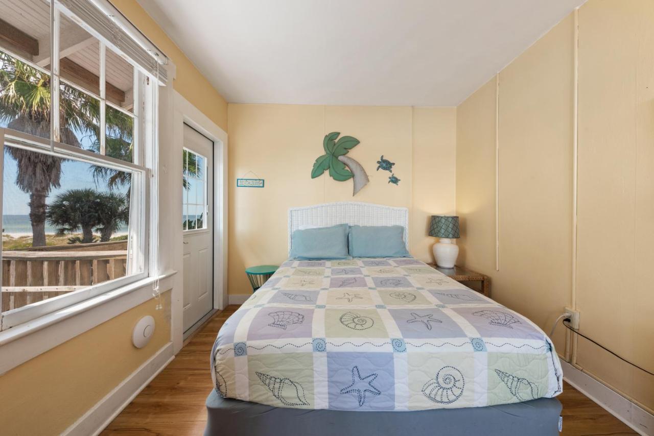 Sun N Fun Beachfront Vacation Rentals 인디언쇼어스 외부 사진