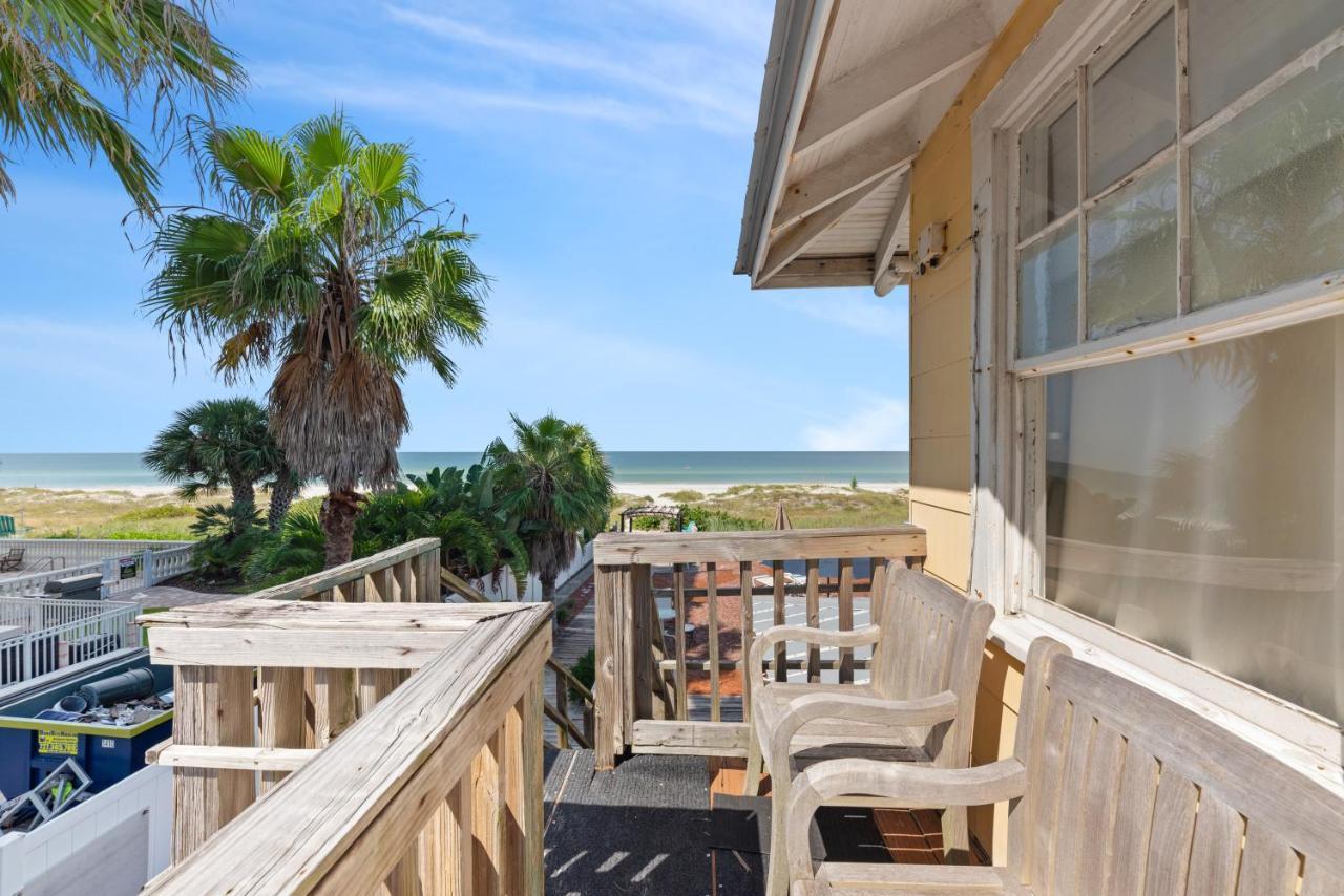 Sun N Fun Beachfront Vacation Rentals 인디언쇼어스 외부 사진