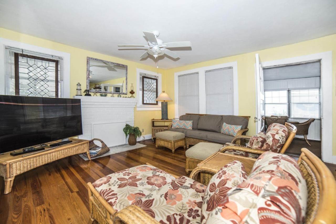 Sun N Fun Beachfront Vacation Rentals 인디언쇼어스 외부 사진